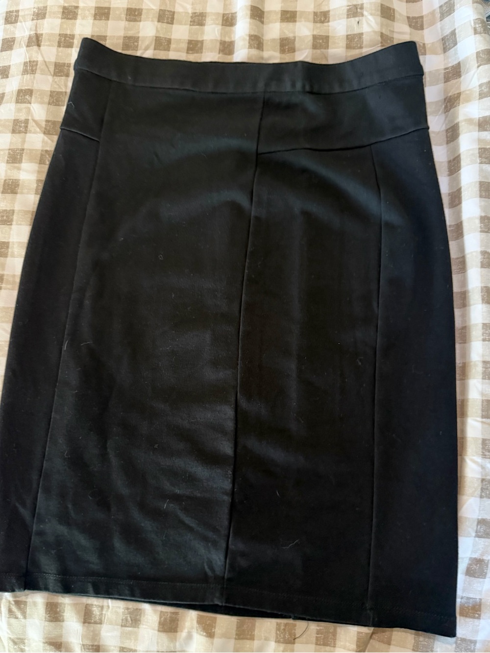 Philosophy Slim Black Pencil Skirt